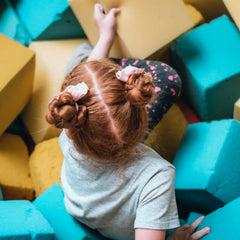 How to Get Your Toddler to Play with Other Children?